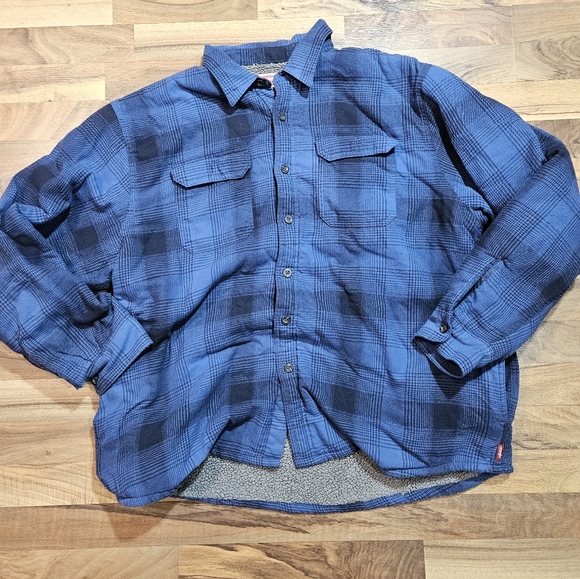 Wrangler Other - Wrangler Heavyweight Sherpa Lined Plaid Flannel Shirt Jacket BlueCabincore XL